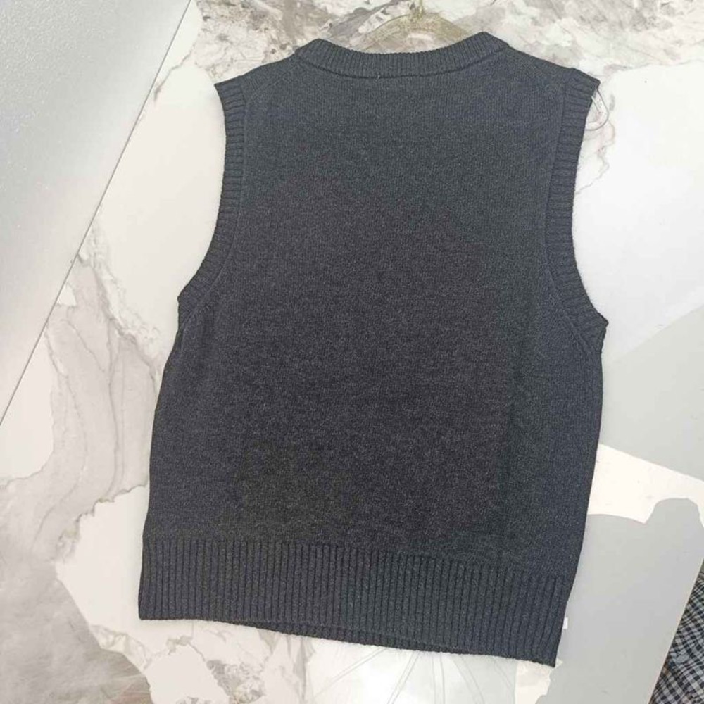 Ganni Charcoal Vest with Floral Embroidery - Picture 3 of 8